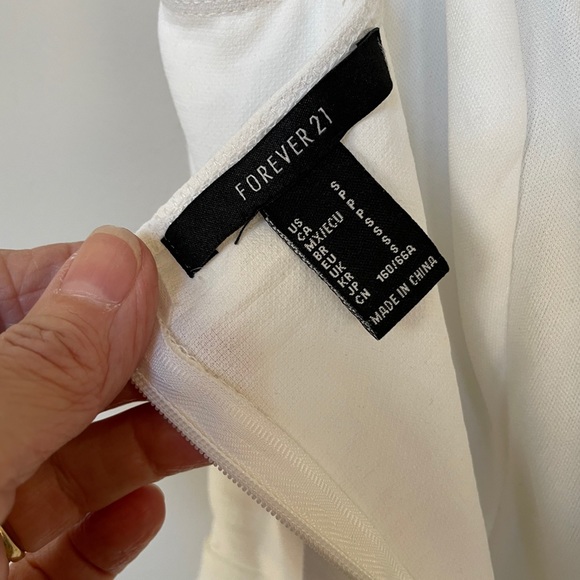 2/$15. White lace romper Small - Picture 8 of 9